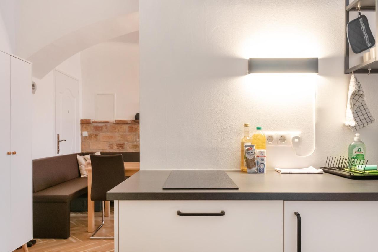 Der Fuchsbau - Neu, Kuschelig Und Zentral Im Gruenen Apartment Viena Exterior foto