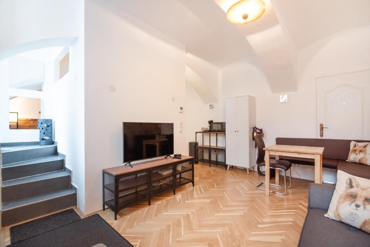 Der Fuchsbau - Neu, Kuschelig Und Zentral Im Gruenen Apartment Viena Exterior foto