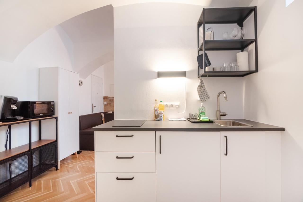 Der Fuchsbau - Neu, Kuschelig Und Zentral Im Gruenen Apartment Viena Exterior foto
